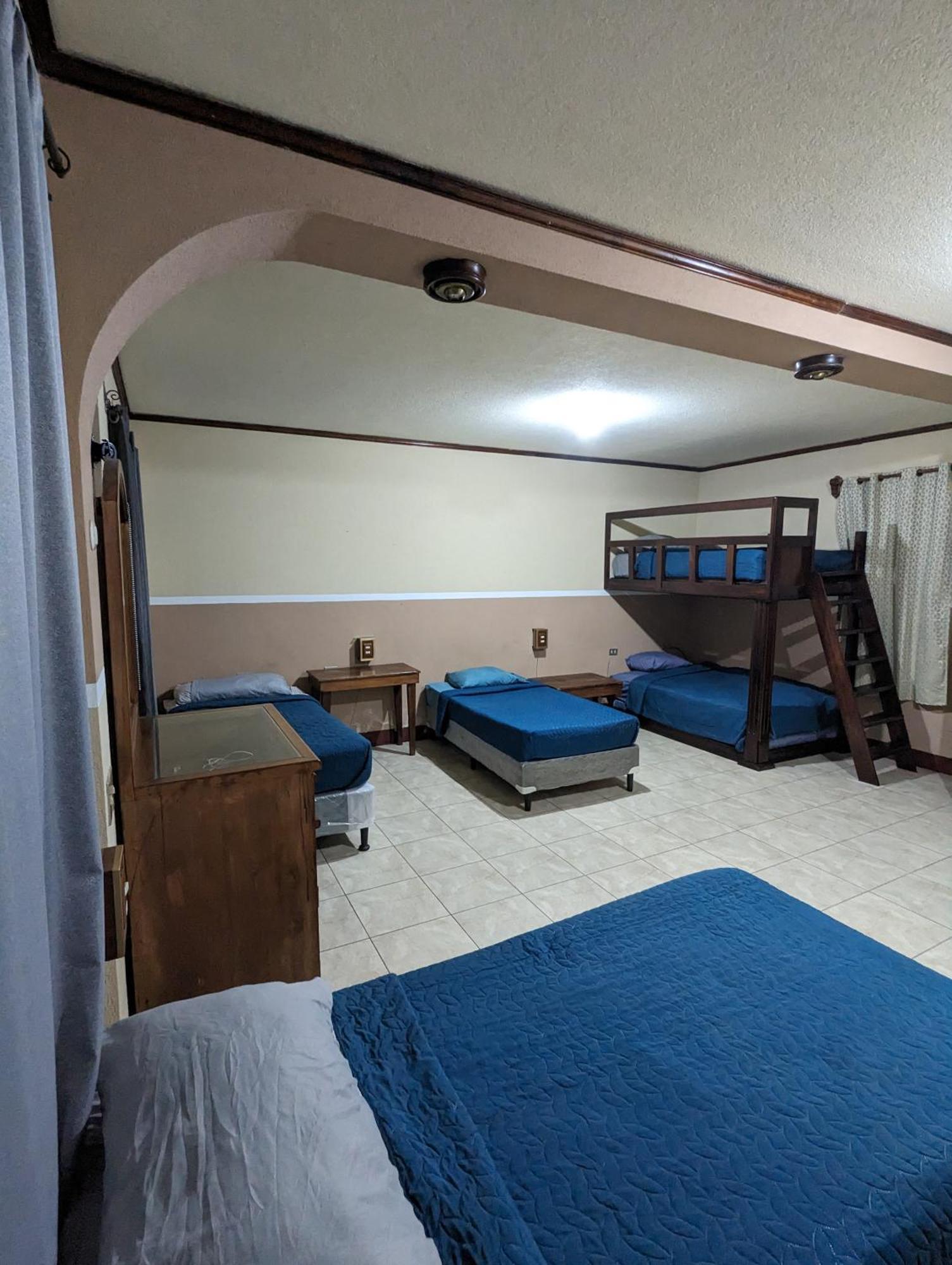 דירות Santiago Atitlán Casa Gonzalez מראה חיצוני תמונה